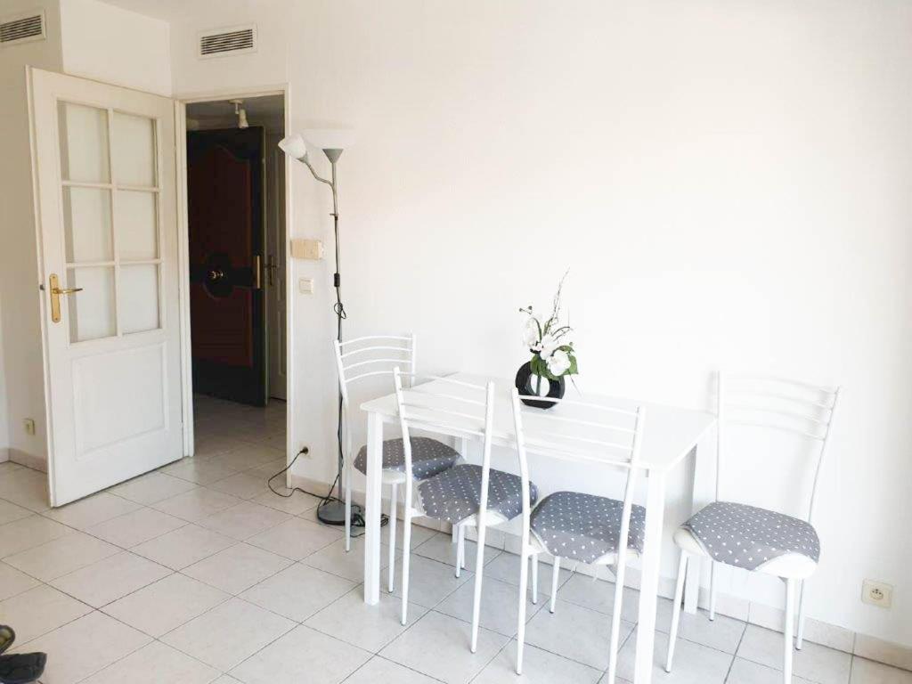 Apartment Les Domes, Piscine Nizza